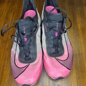Men’s Nike Zoom Carbon Plated Fly 3 – Size 11